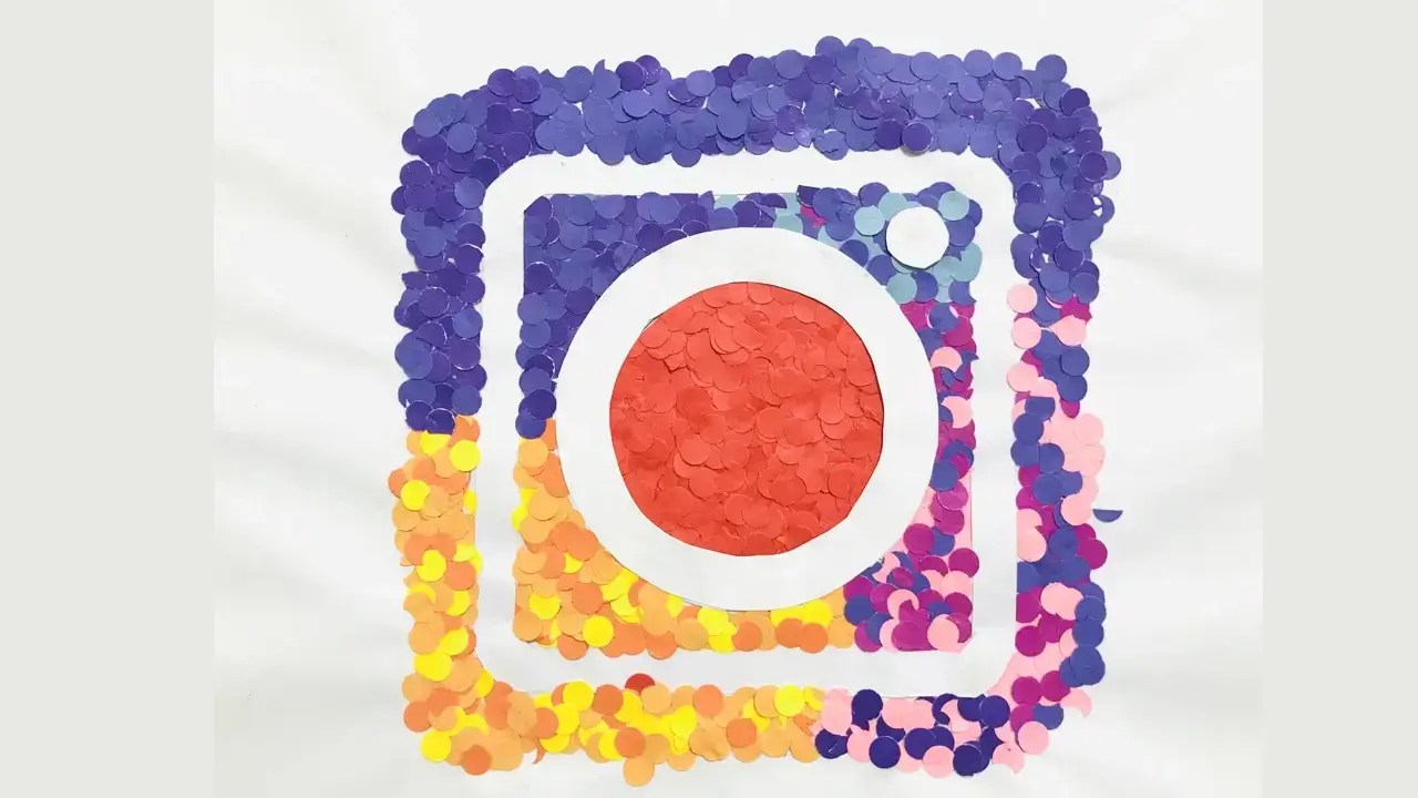 Does Instagram delete deactivated accounts