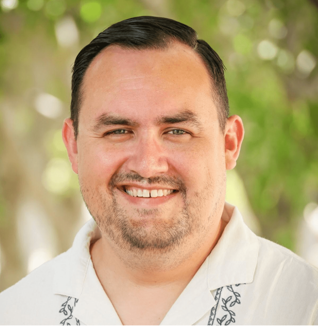 Headshot of Alexander Odicino