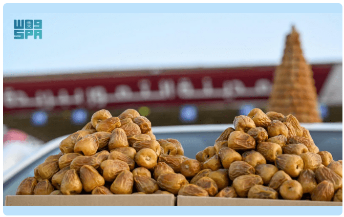 كرنفال بريدة للتمور مقصد آلاف الزوار للسياحة والتسوق