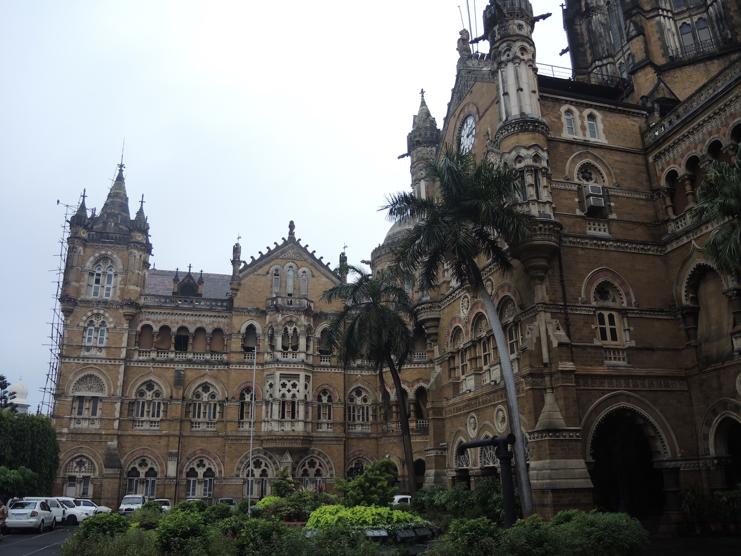 High Victorian Gothic 建築風格的 Chhatrapati Shivaji Terminus (CST) 車站