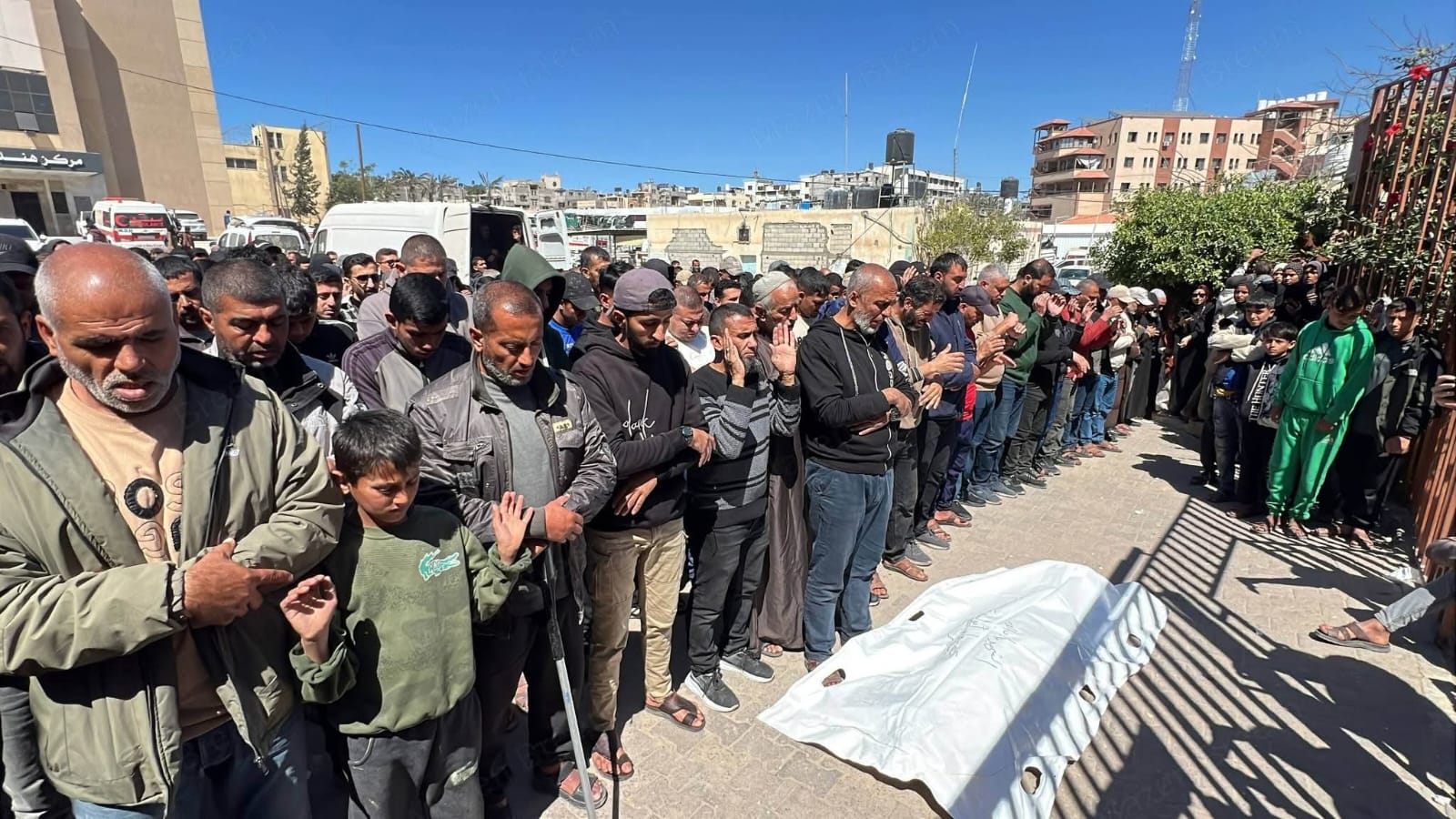 استشهاد فلسطيني متأثرا بإصابته في قصف صهيوني وسط غزة