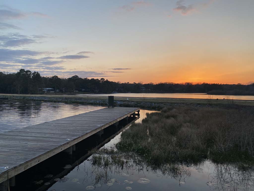 Twin Lakes Camp Resort - Defuniak Springs, Florida Lake View