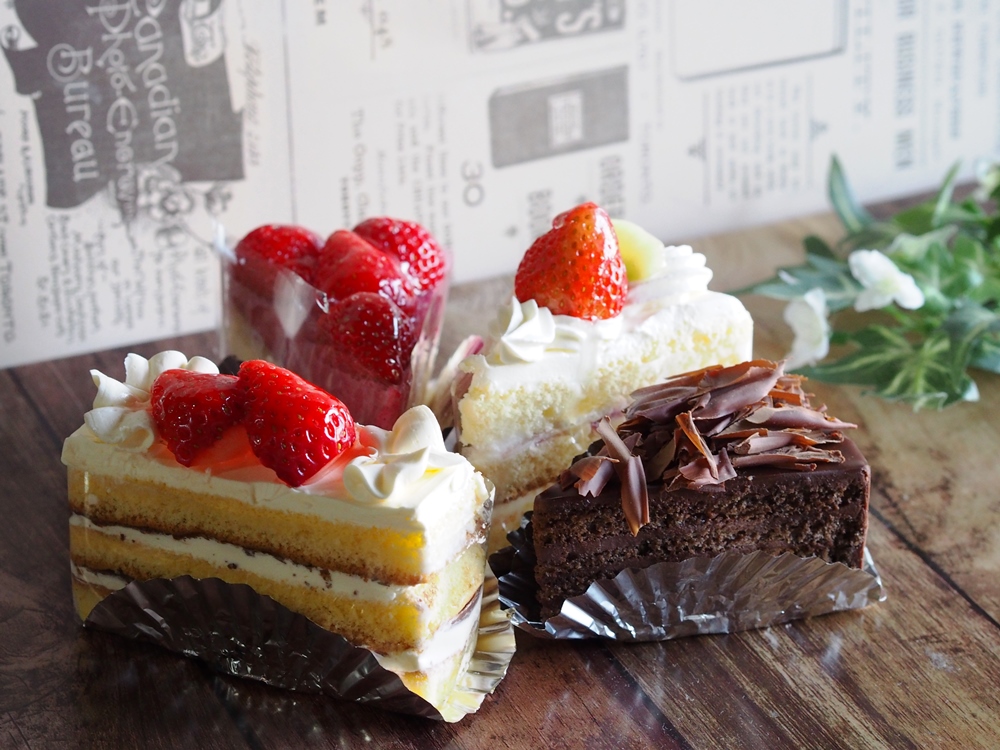 倉敷市中庄 ジェノワーズ洋菓子店 懐かしのバターケーキ 昔ながらのレトロなケーキ屋さん ノッツコッツ 岡山 倉敷ランチグルメ食べ歩き