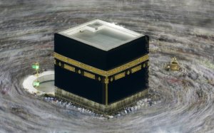 Al-Azhar harshly condemns attempted attack on Mecca, saying its security impacts 2 billion Muslims