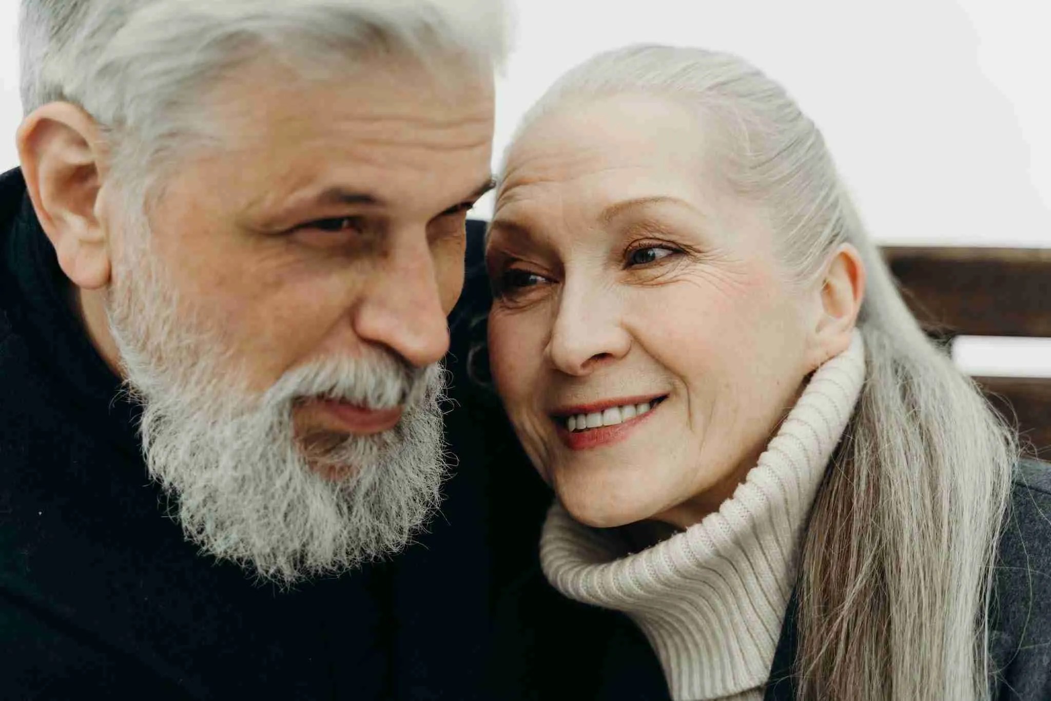 11 essential facts about common dental problems in seniors: unveiling signs, causes, and more