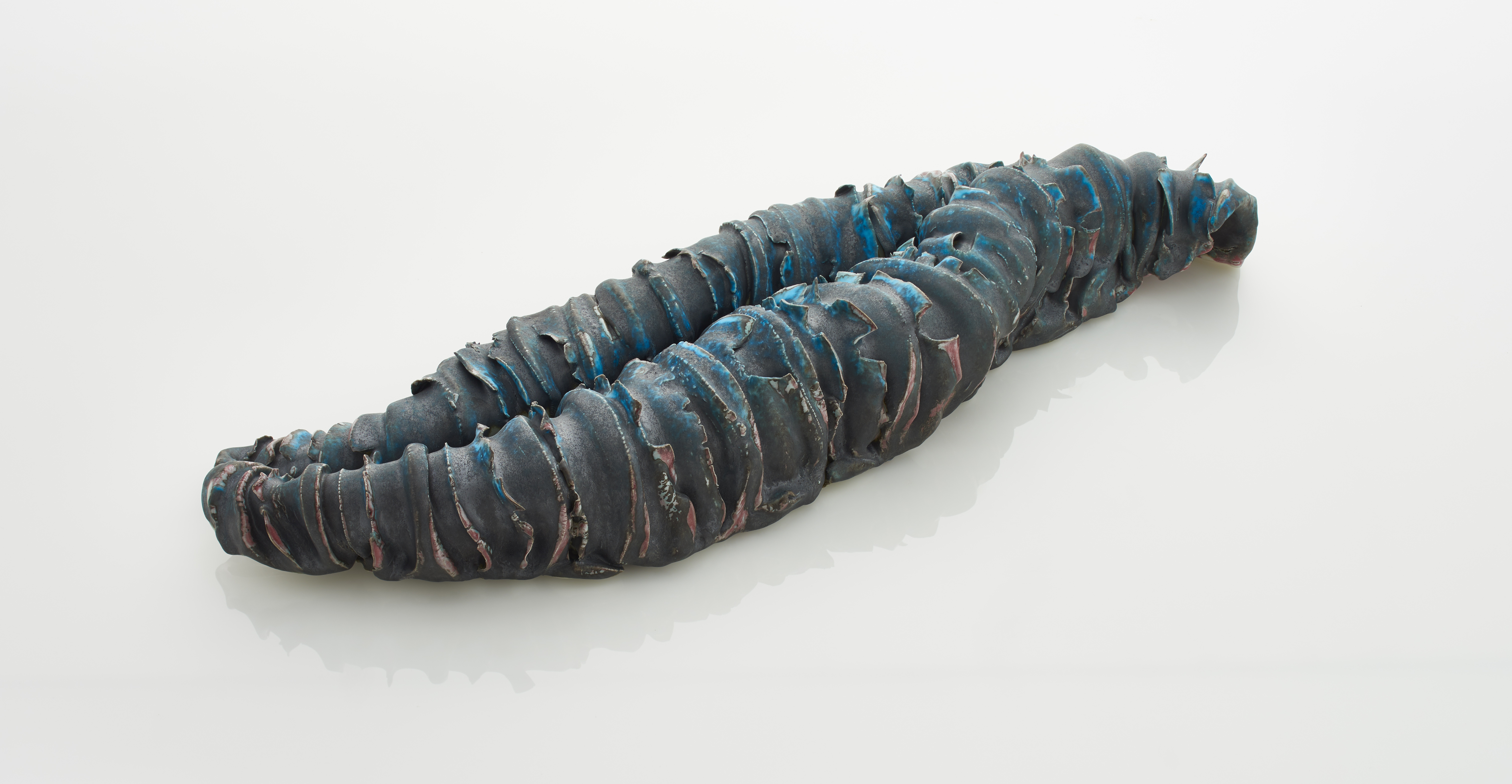 A Forgetful Stream whose Ripples Mingle and Undefine