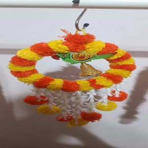 Ring Marigold With Parrot