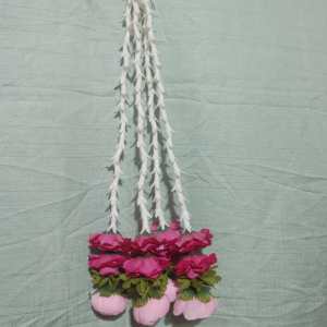Small Lilly Hangings