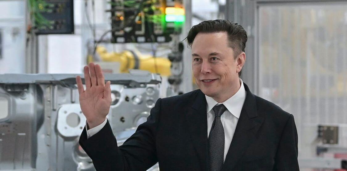 image 175 - Travel and Golf Influencer - AmerExperience Content Curator