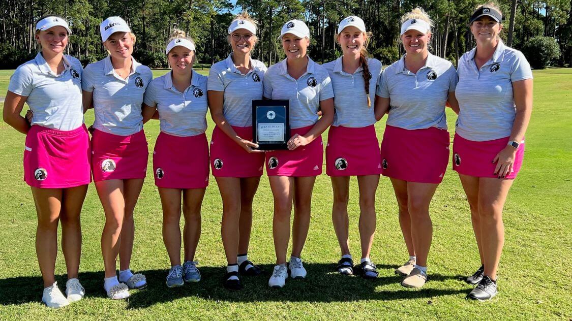 image 38 - Travel and Golf Influencer - AmerExperience Content Curator