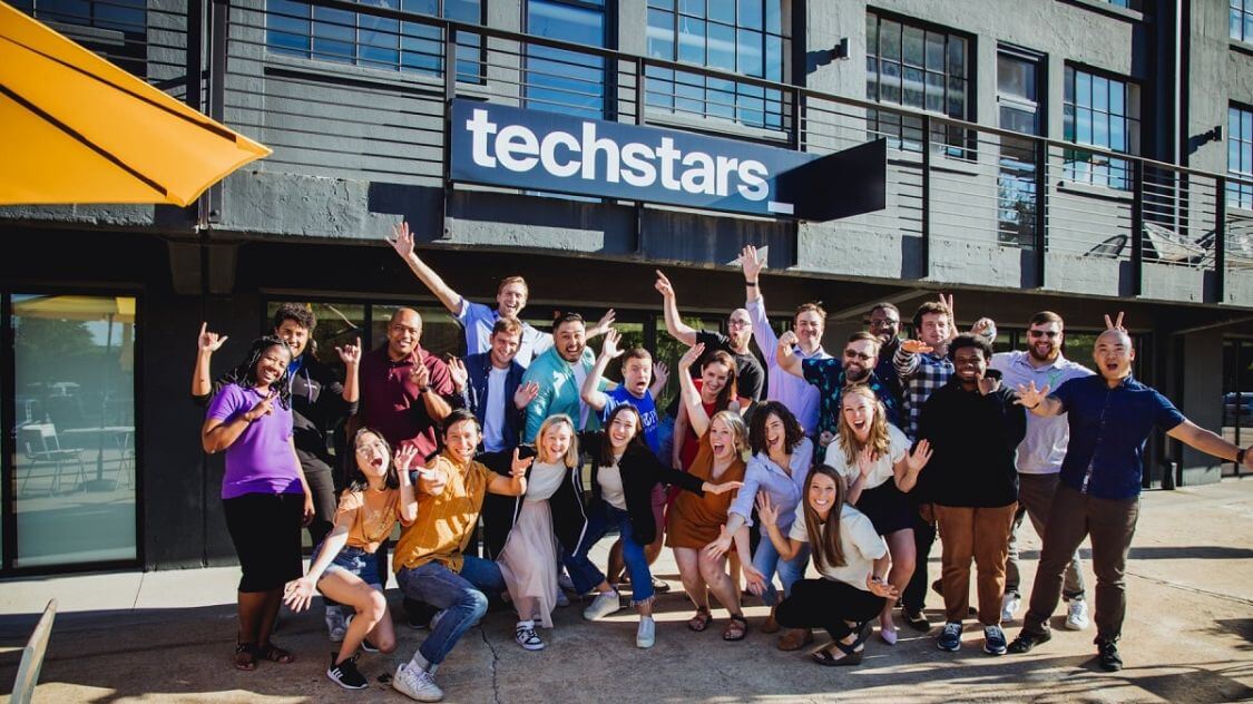 image 5 - Travel and Golf Influencer - AmerExperience Content Curator