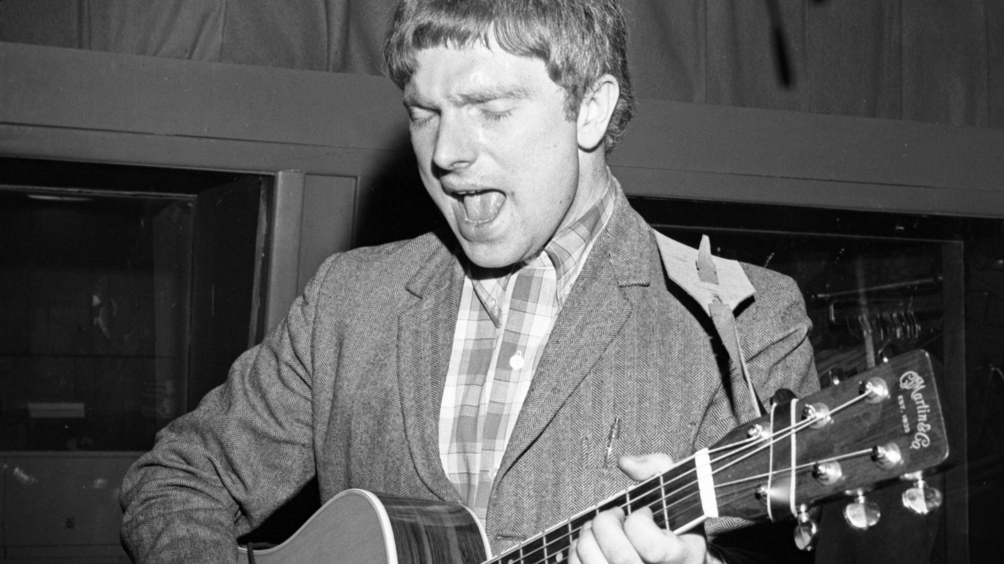 Van Morrison's 'Brown-Eyed Girl': The Hit Song He Can't Stand (And Why) (2026)