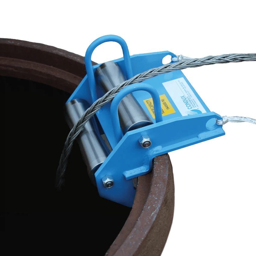 Mini Corner Cable Guide - Mini Corner Cable Guide w/o hook - Condux