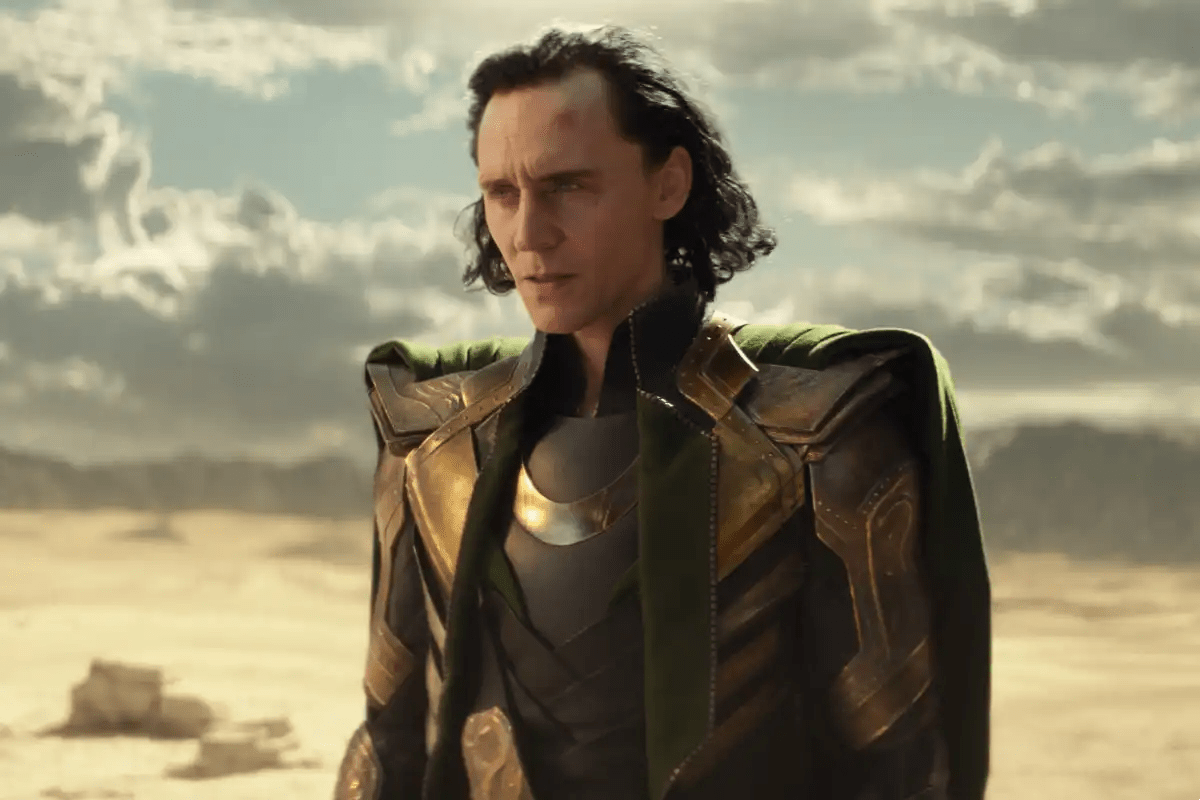 Top 3 Upcoming Movies and Tv series of Tom Hiddleston In 2022
