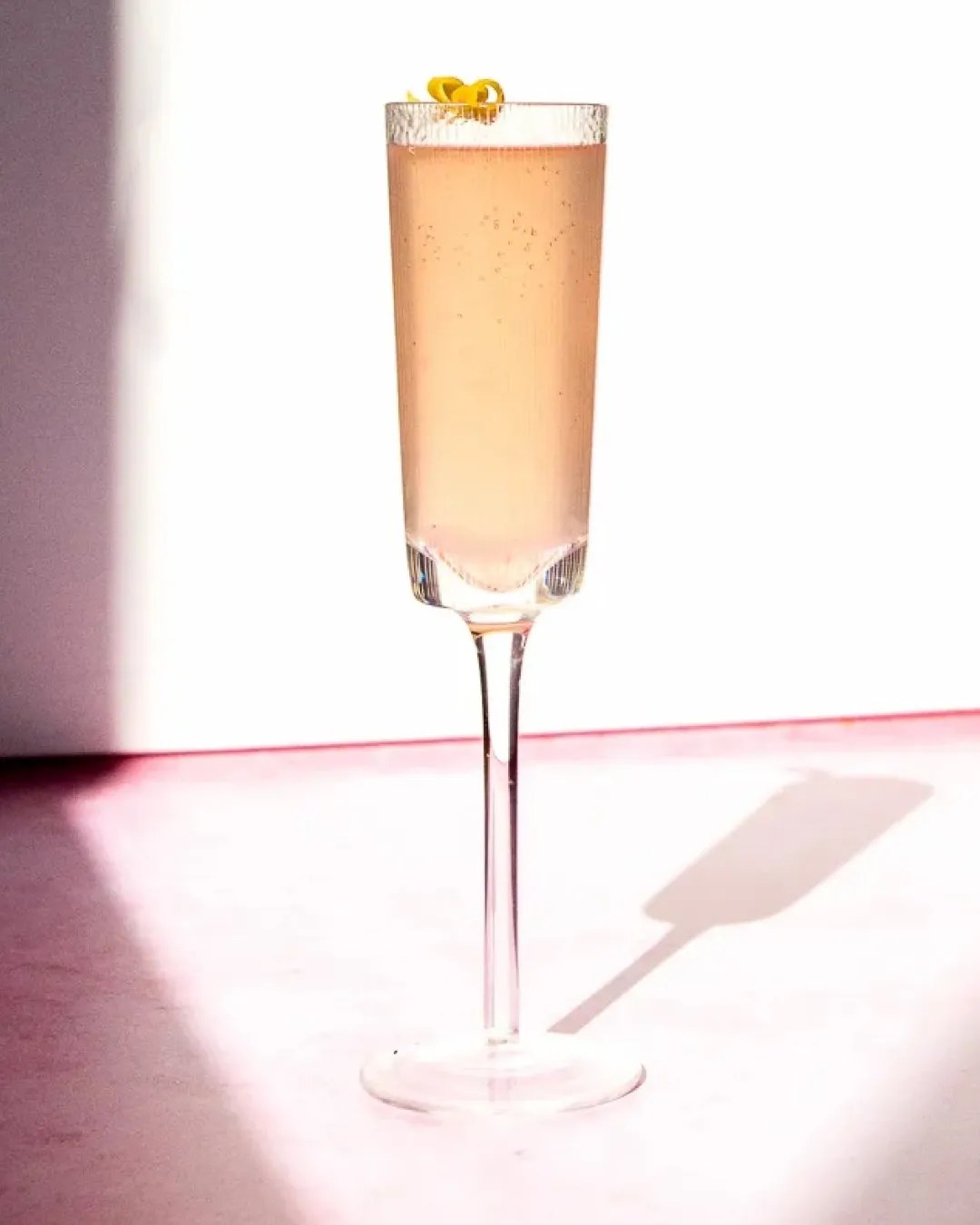 sip me rose 75 cocktail