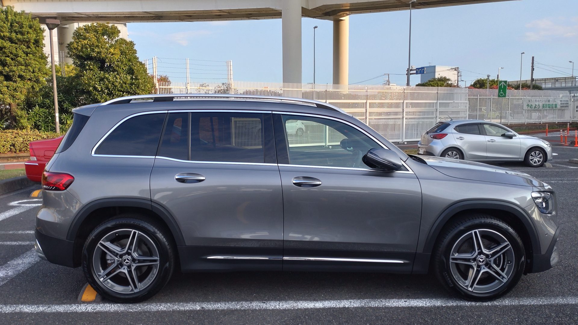 メルセデス・ベンツ GLB 200d 4MATIC （ほぼ）全オプションレビュー