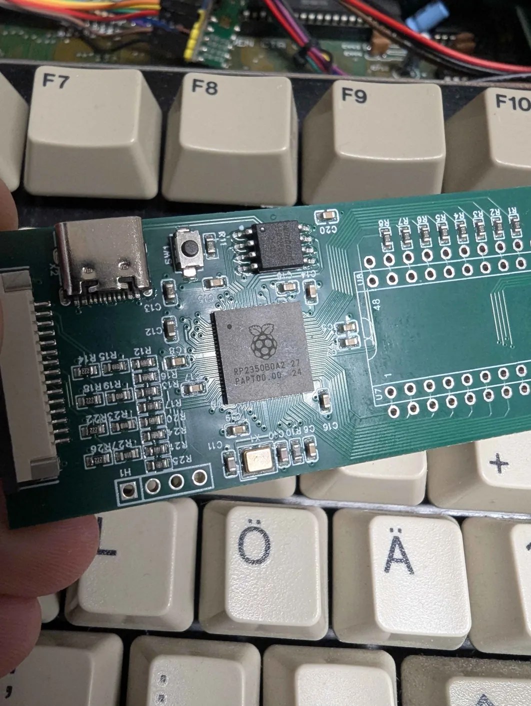 Amitopia - AmiDev Team Amiga Magazine