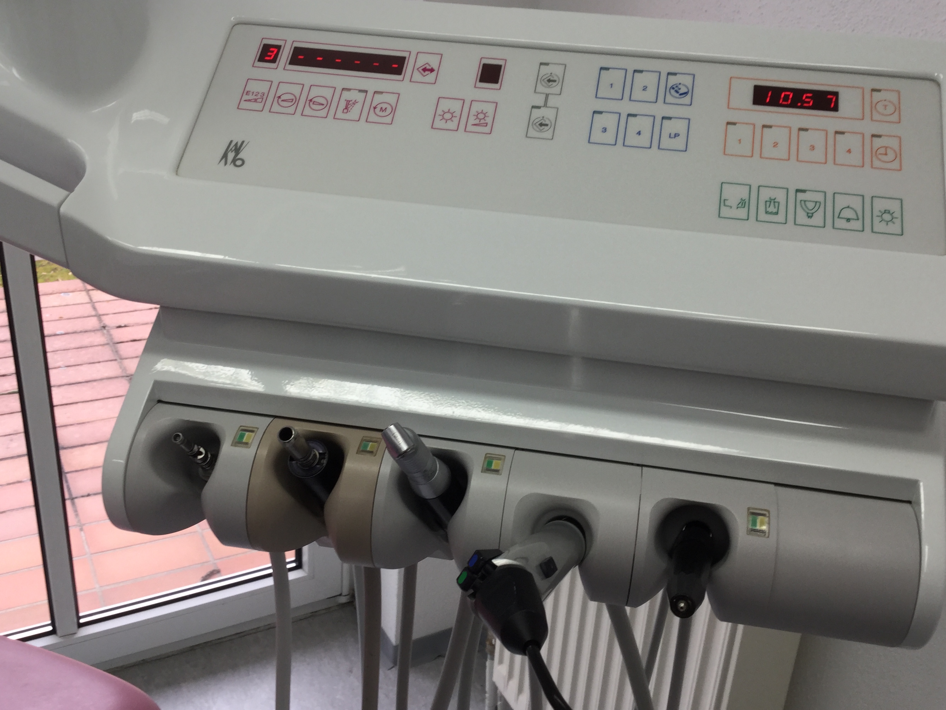 Hier stellt man die Geschwindigkeit ein.