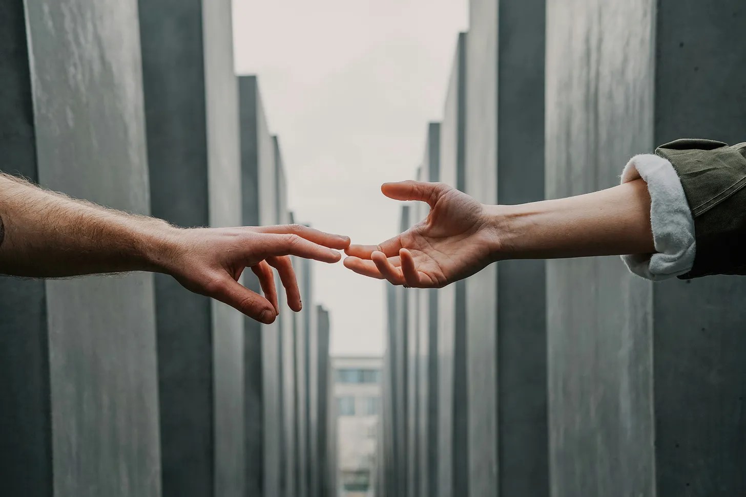 Harnessing AI for a Renaissance in Business Collaboration and Innovation