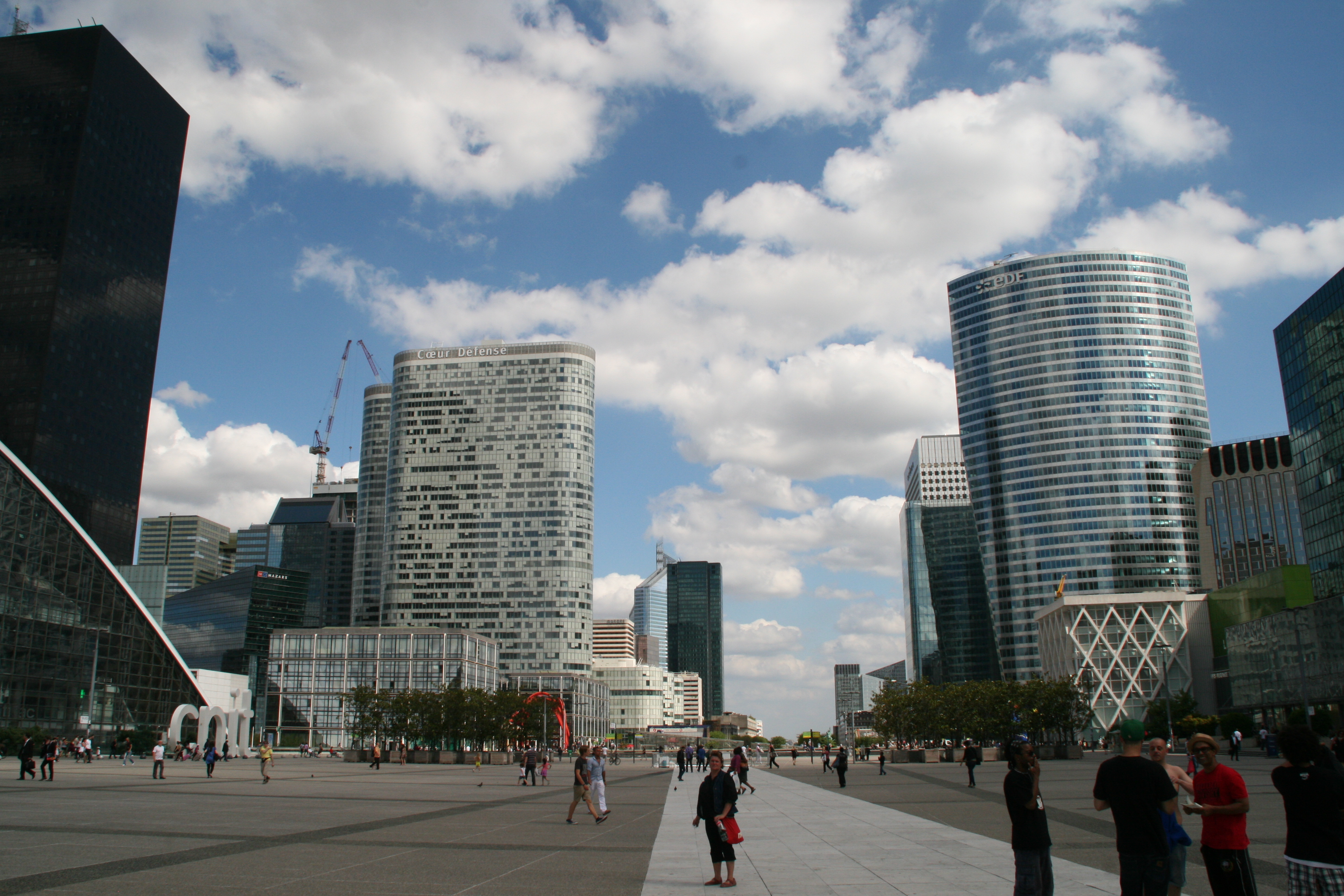 ladefense2