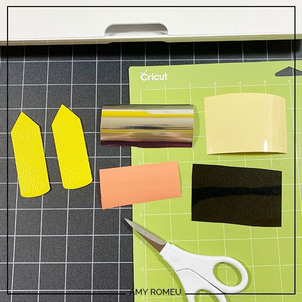We did not find results for: How to Make a Pencil Keychain with a Cricut - Amy Romeu