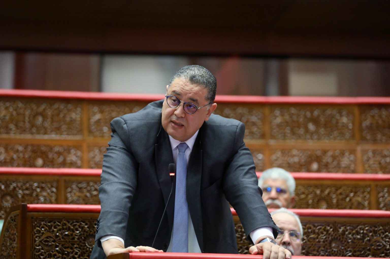 المستشار البرلماني عبد الرحمان وافا يستفسر حول تعثر الدراسة بمدينة المهن والكفاءات بتامنصورت