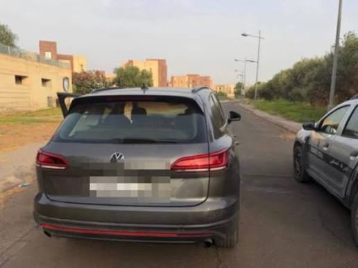 المركز القضائي بمراكش يطيح بشبكة تروج غاز الضحك و يحجز سيارات فارهة