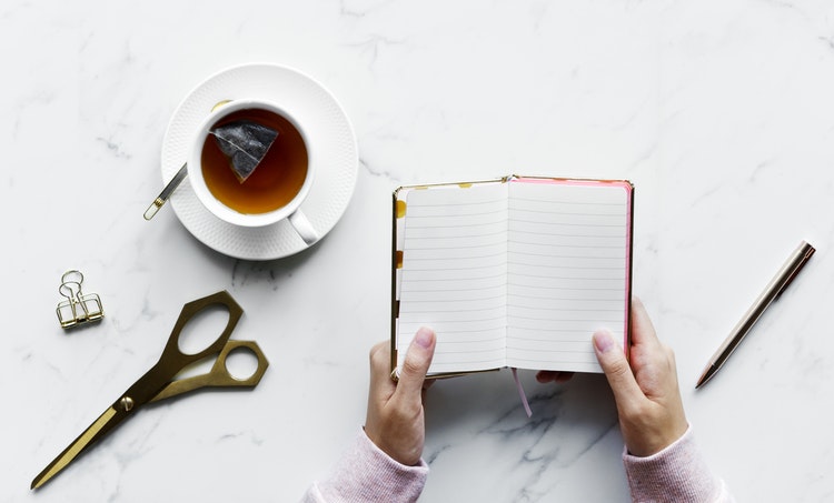 Ilustrasi hukum memotong jenggot dalam Islam, sumber unsplash @rawpixel