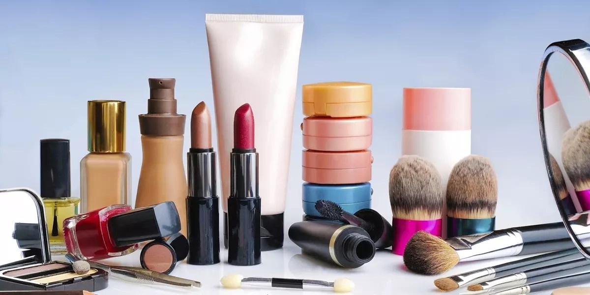 Cosmetics exporter from India