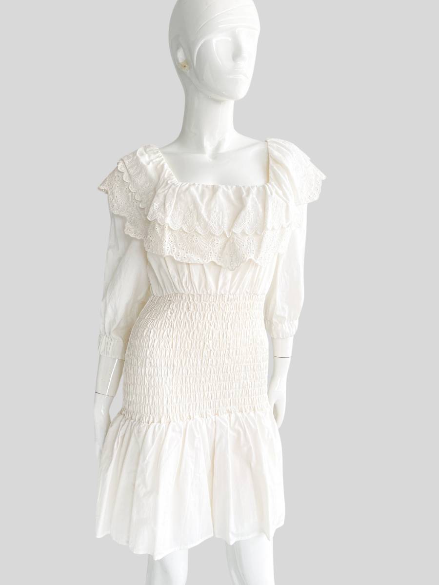 Vestido Midi En Encajes Mangas 3/4 elegancia sin esfuerzo