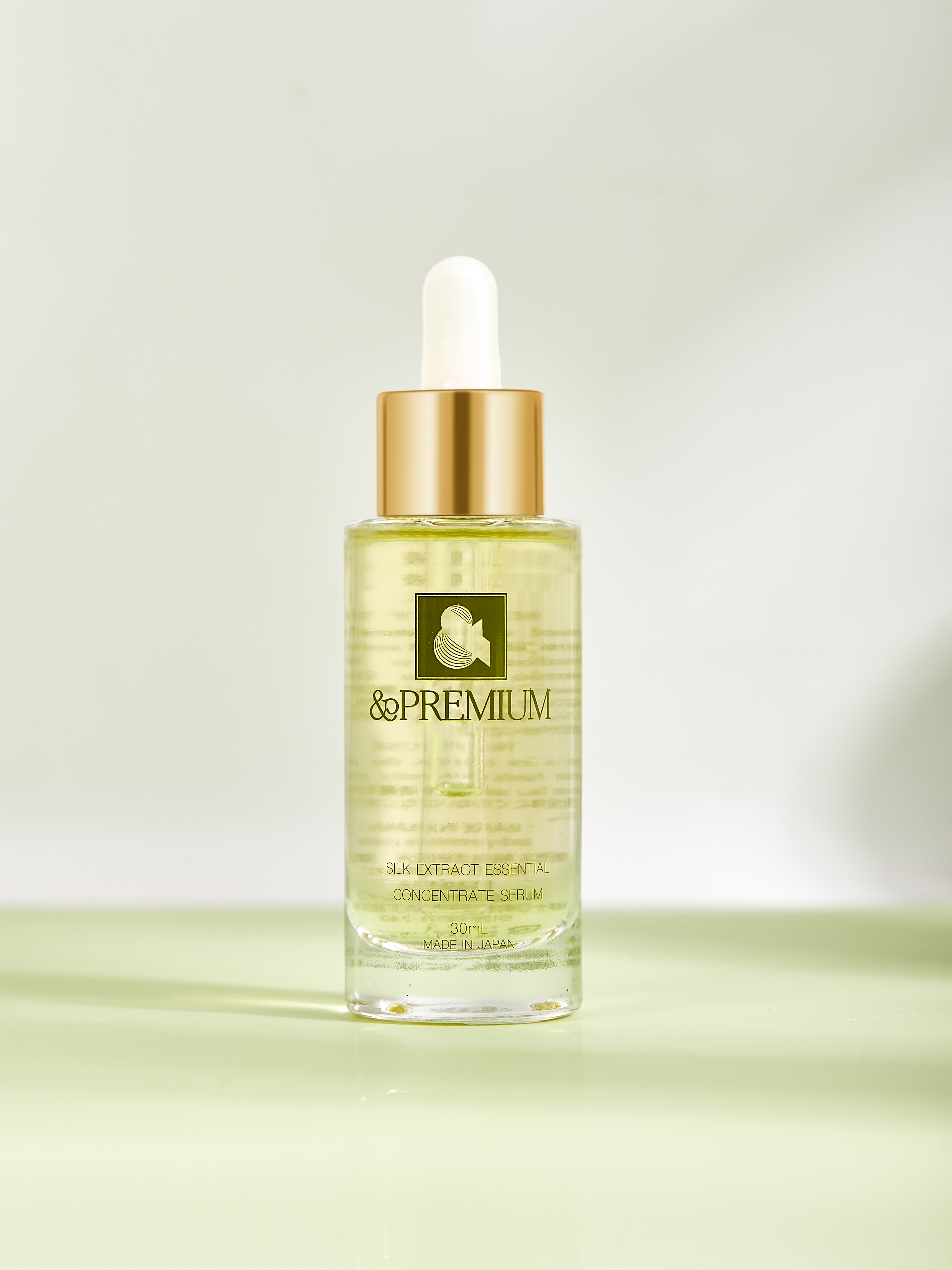 SILK EXTRACT ESSENTIAL CONCENTRATE SERUM - &PREMIUM Green