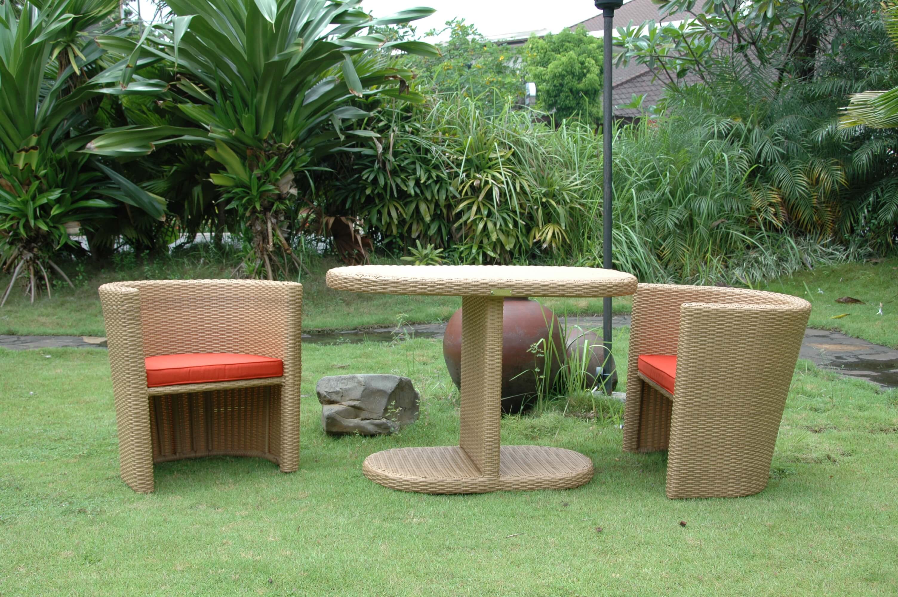 Barcelona Dinette by Anderson Teak