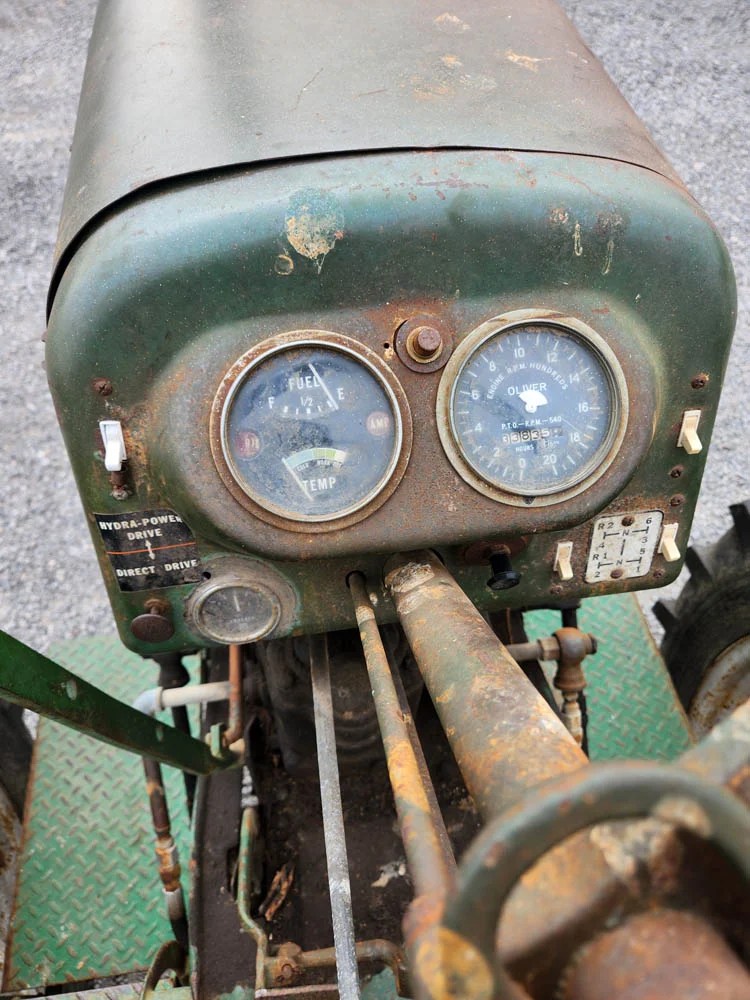 1958 OLIVER 770 2WD TRACTOR Anderson Tractor Inc EQ 0002289 13 
