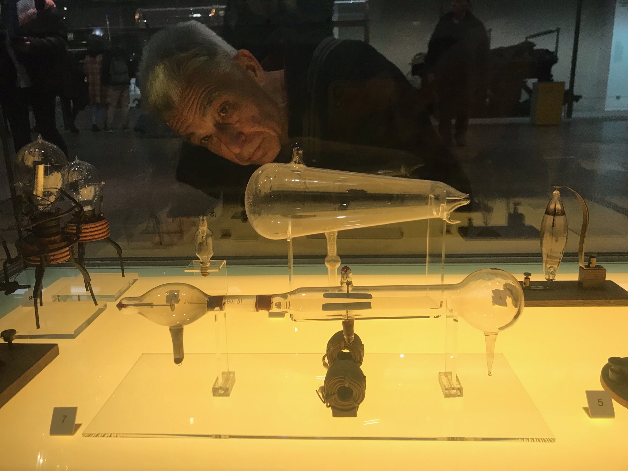 Πρότυπα Θέματα Φυσικής