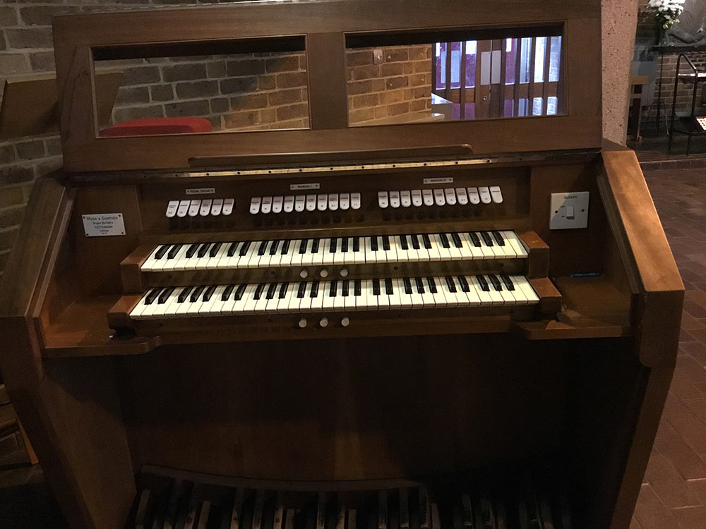 Detail: the pipe organ by Monk & Gunther (1975) in the church of St Paul the Apostle, Wood Green, London N22. Source: Andrew Pink