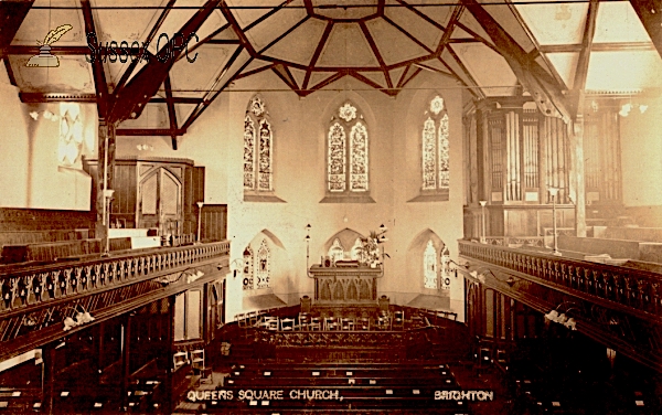 Queens Square Congregational Church Brighton (UK), post 1910, when - according to NPOR - the organ was moved to the chancel. [Source: roughwood.net/]