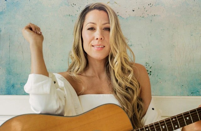 Colbie Caillat volta ao Brasil em Dezembro e se apresenta na Vibra São Paulo