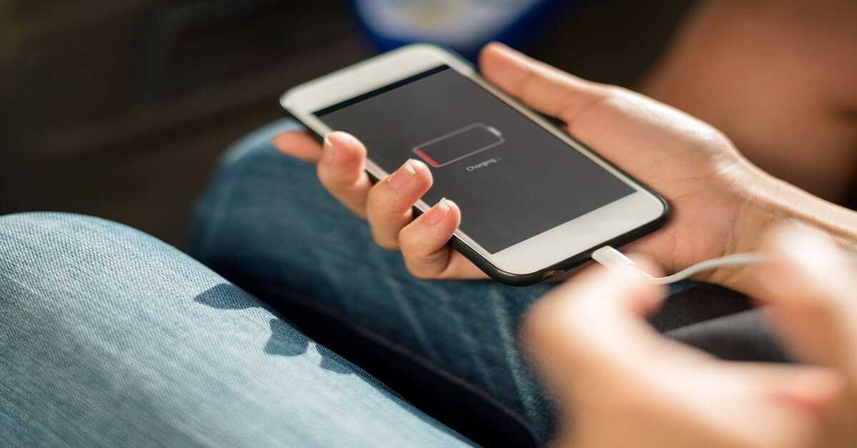 Cómo cargar un smartwatch sin cargador | Beta Móvil