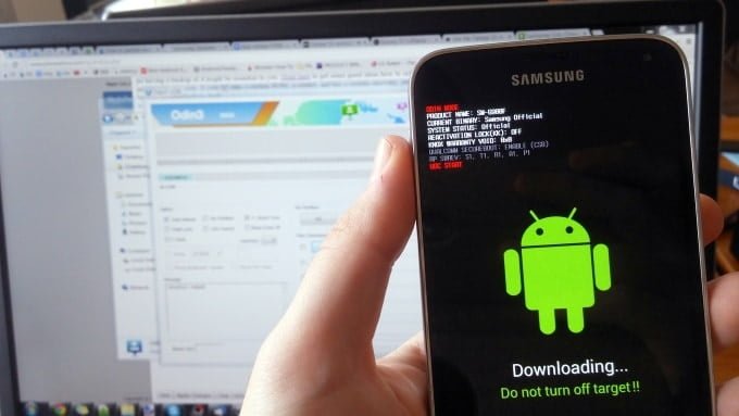 Download the windows smart switch alp from the samsung website, connect your phone and if an update is available a big update button will appear. How to install Samsung Firmware Update using Odin