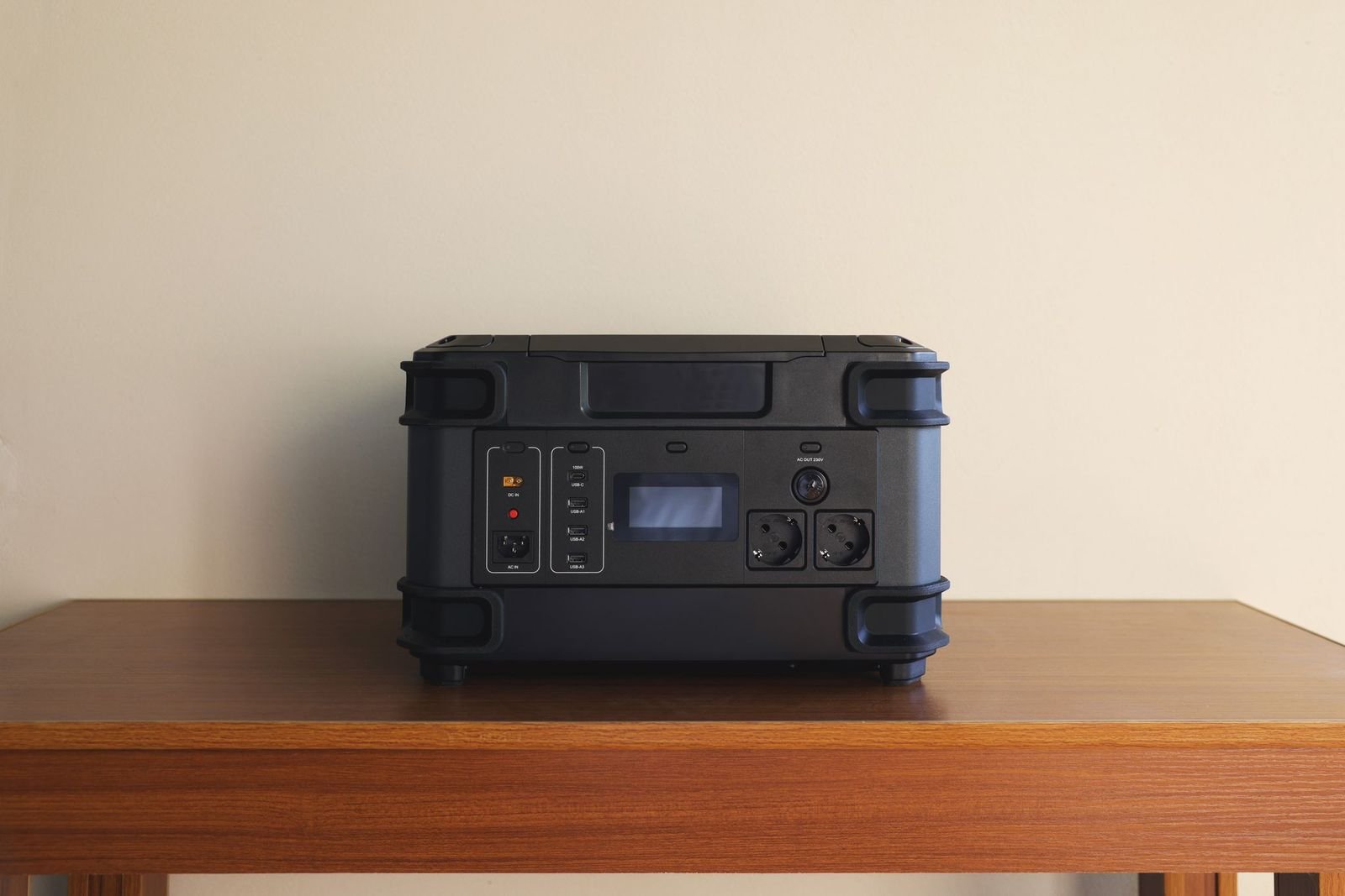 EZVIZ PS1300 power station users’ devices powered up outdoors