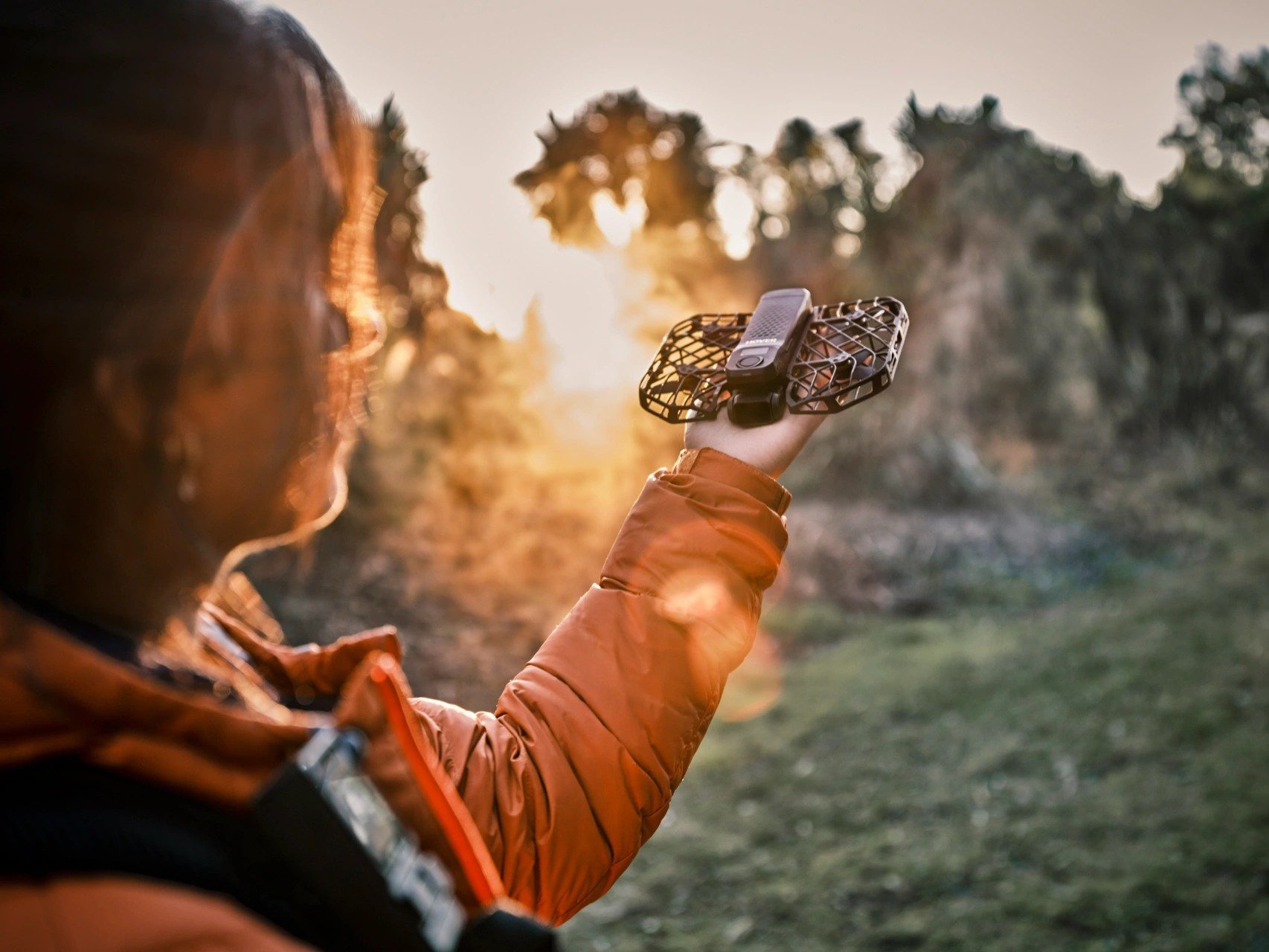 Zero Zero Robotics Takes Flight: New HOVERAir X1 Cameras Capture Adventure From Above