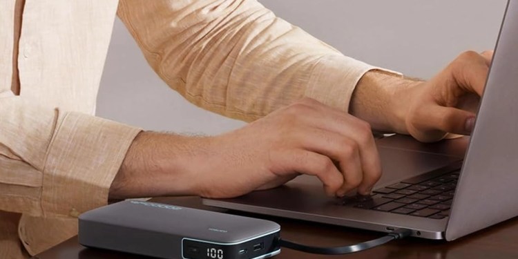 Power Up Your Travels: CUKTECH’s CP253L Power Bank Keeps You Charged and Ready to Go