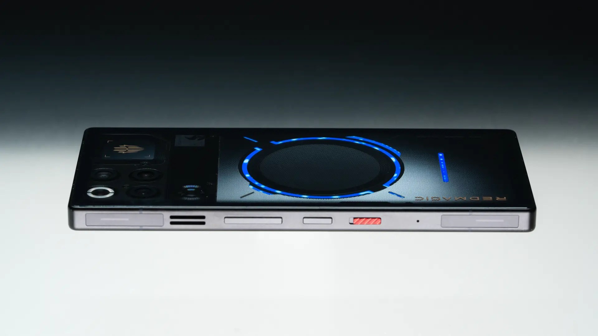 REDMAGIC 11 Pro Series Launches in China with Dual Liquid-and-Air Cooling and Flagship Power