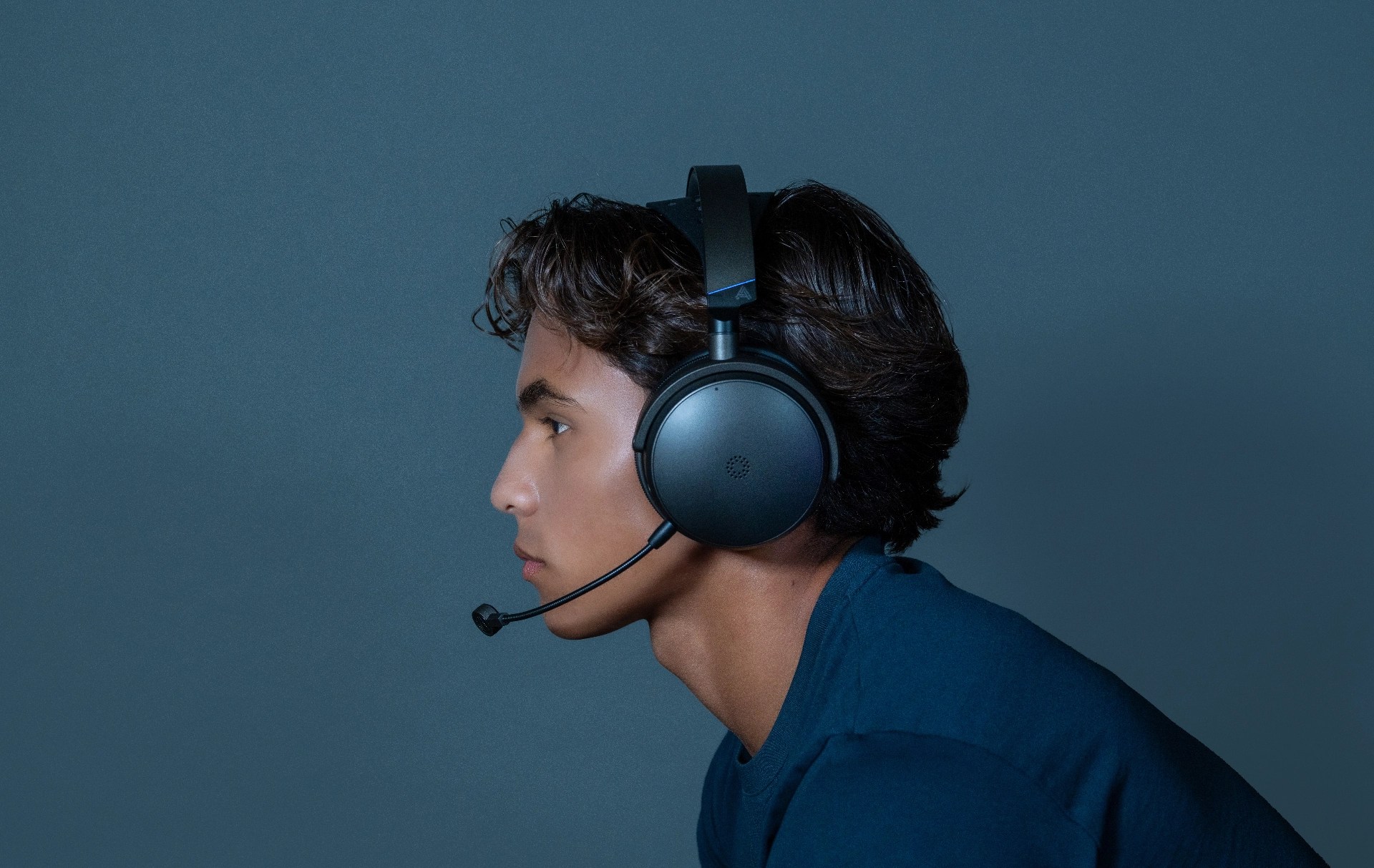 Audeze Maxwell 2 Gaming Headset Brings AI-Powered Audio and 80-Hour Battery Life to CES 2026