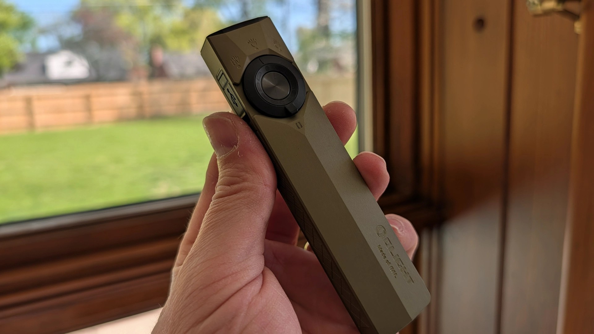 Hands-On: Olight ArkPro