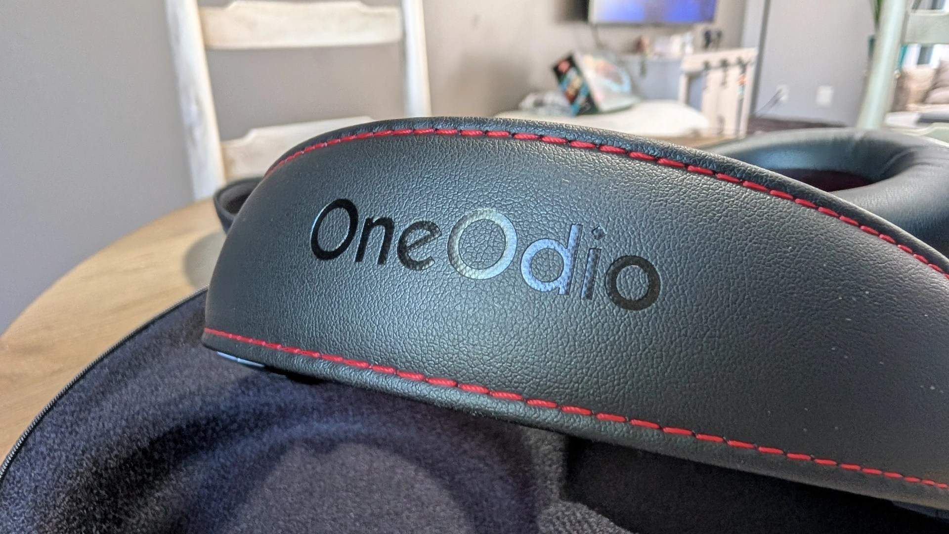 androidguys.com - OneOdio Studio Max 2: Wireless Headphones with Low Latency