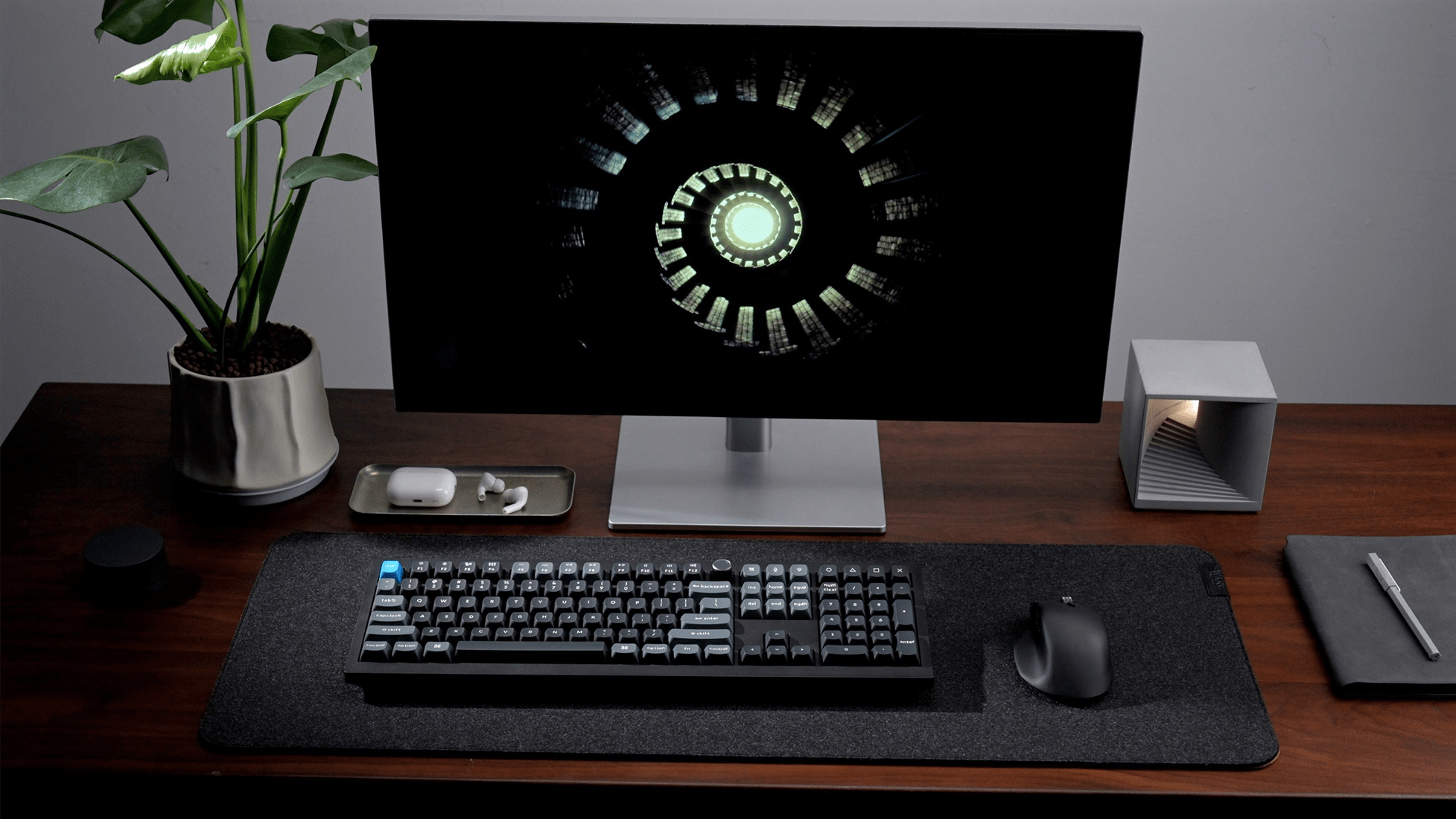 Keychron Launches V6 Ultra Hybrid With Magnetic, Mechanical Switches