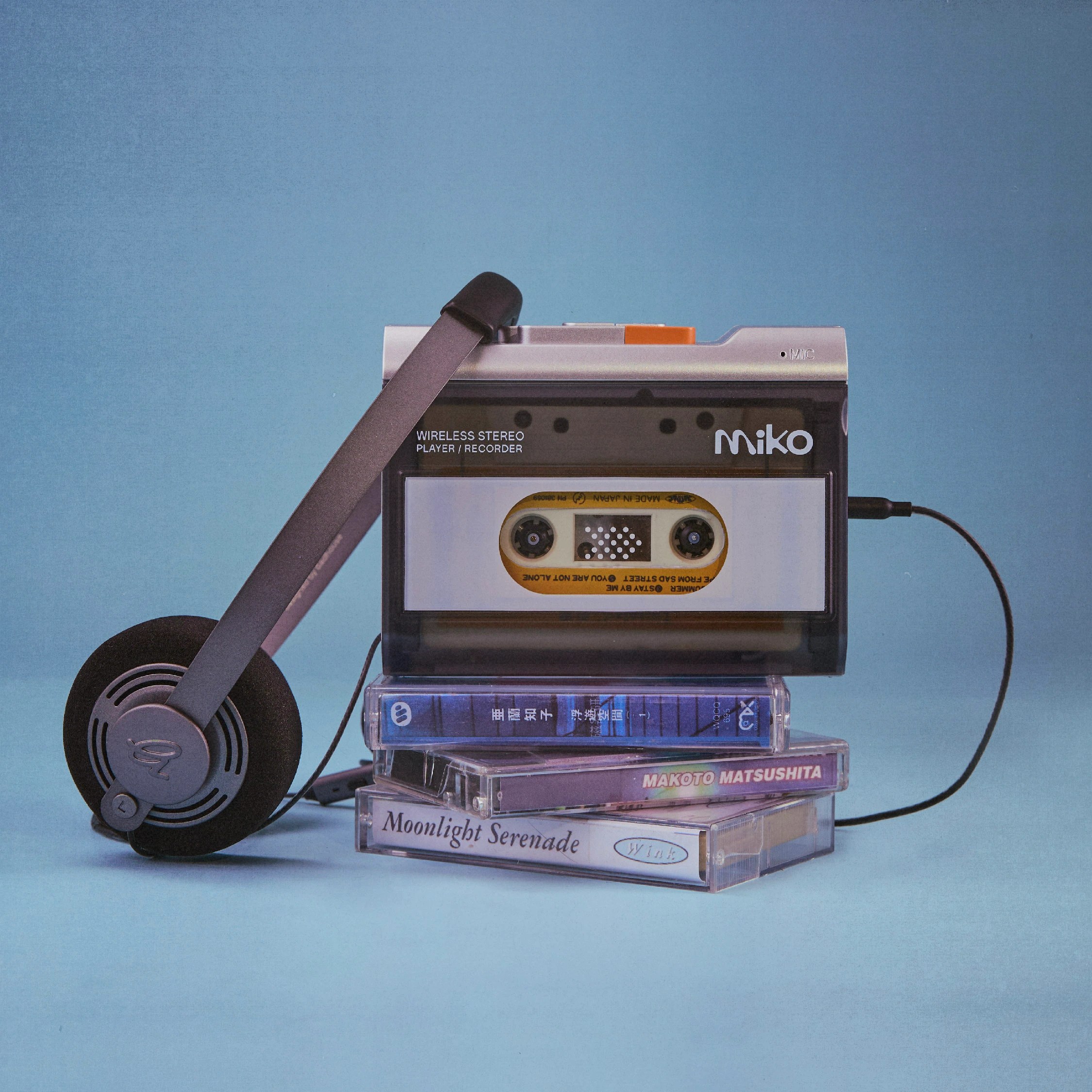androidguys.com - Gadhouse Revives the Spirit of Analog Listening With Retro Wesley Wired Headphones