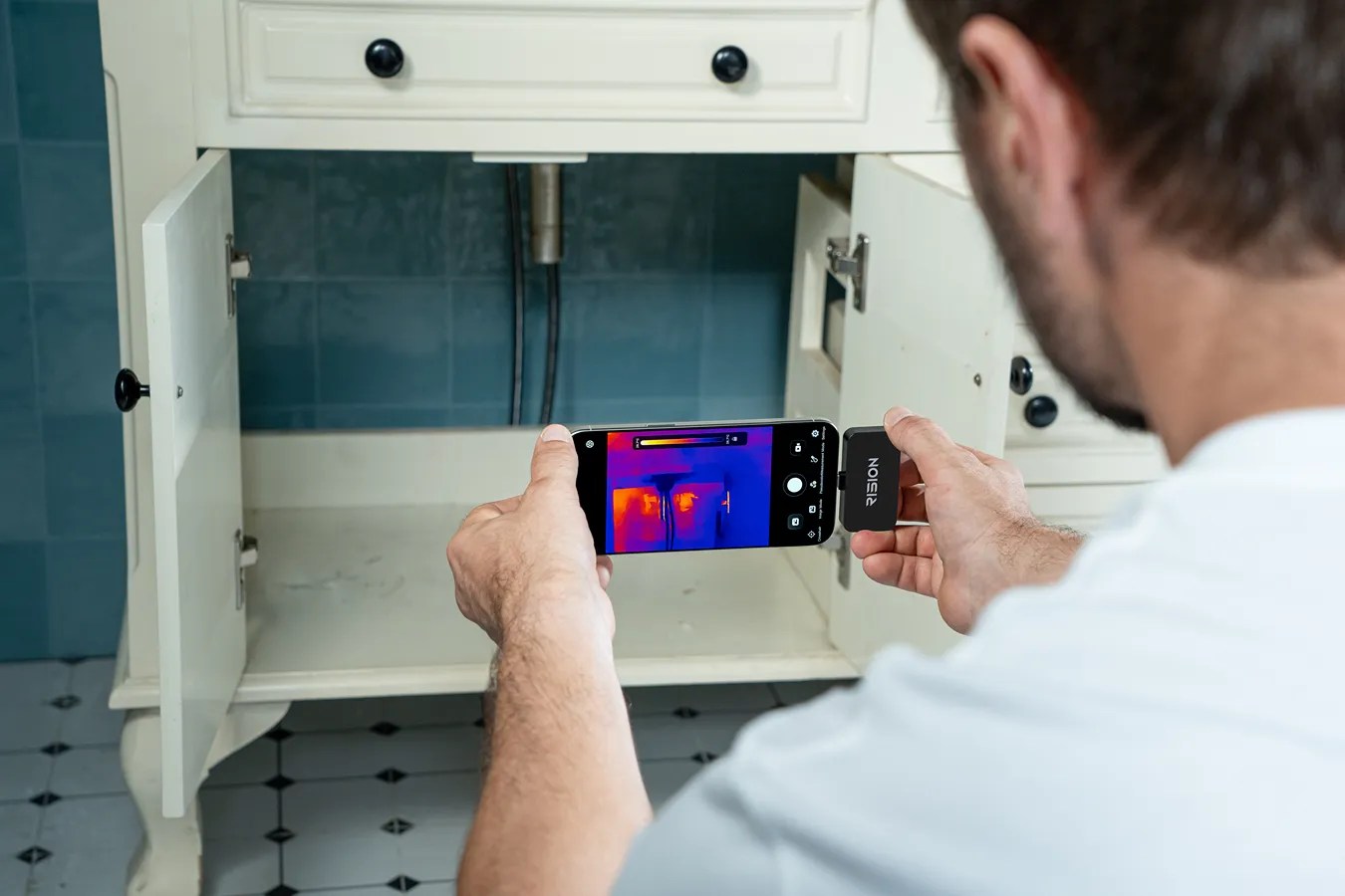 RISION Magic Pro USB-C Thermal Camera Opens for Pre-Orders at $219