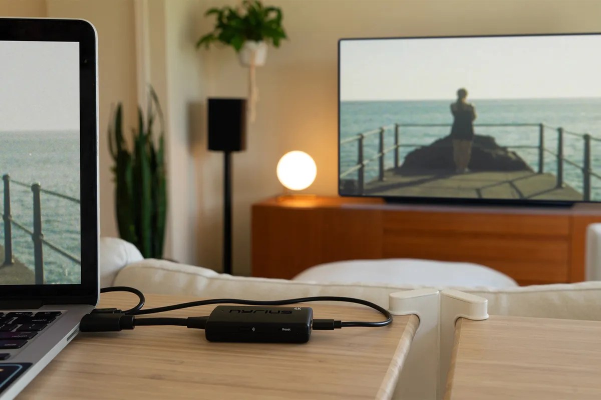 Nyrius Phoenix Prime Offers Wireless 4K30 HDMI Streaming Without Wi-Fi